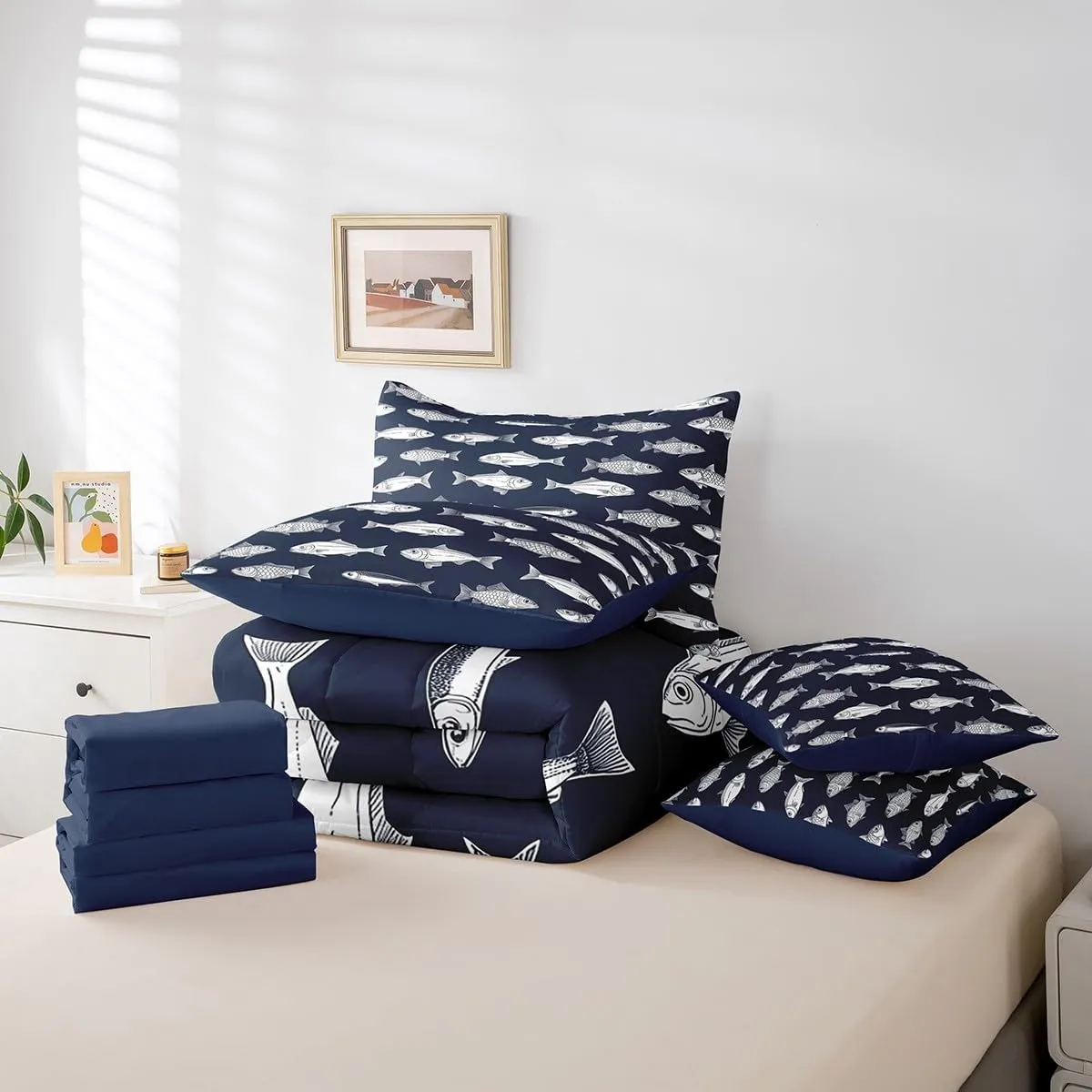 Feelyou Big Pike Fish Bedding Set All Season King Size Bass Big Fish Comforter Set 7 Pieces Fishing Hunting Fisherman Fish Man Bed in a Bag for Blue Bed Set with Comforter, Sheet Set, Pillowcases
