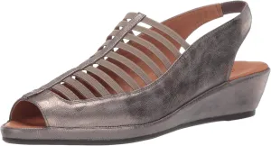 Gentle Souls by Kenneth Cole Women's Lee Wedge Sandal