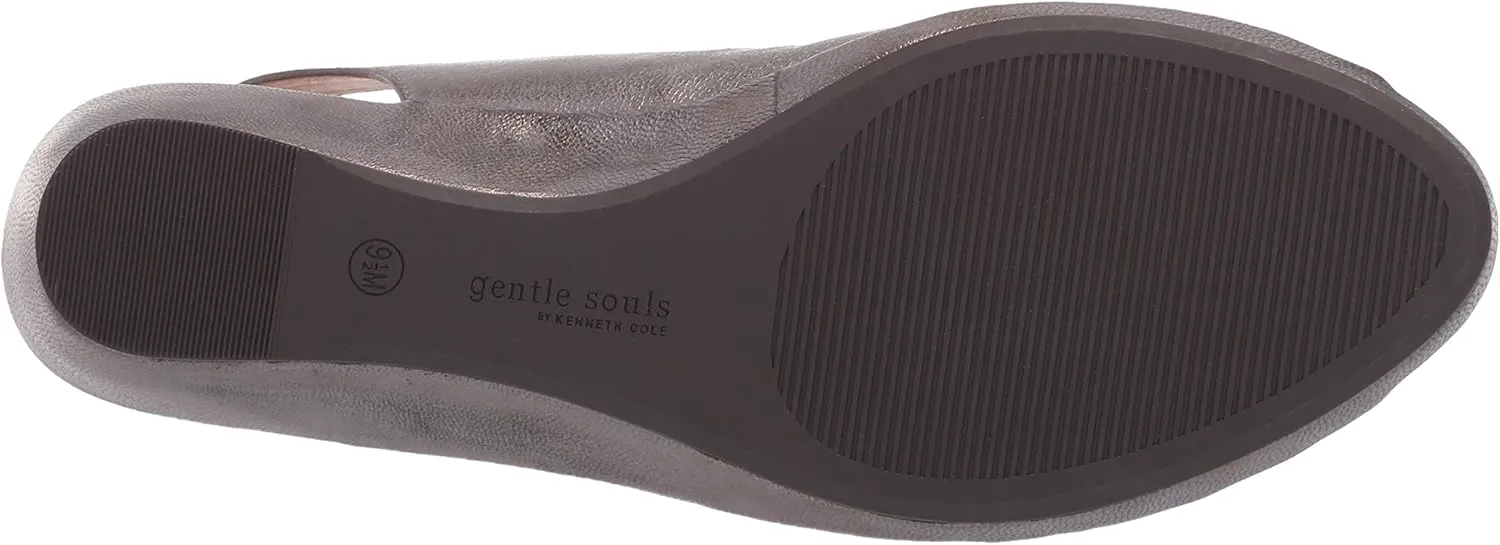 Gentle Souls by Kenneth Cole Women's Lee Wedge Sandal