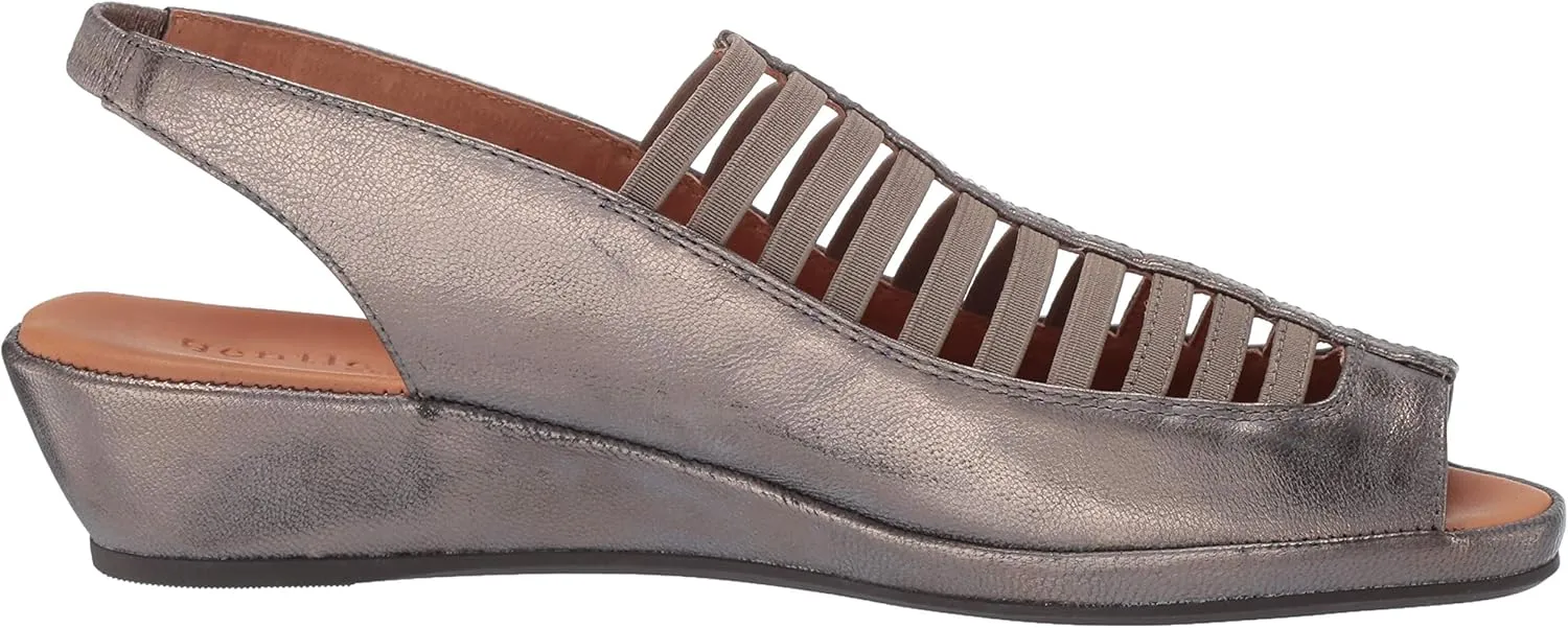 Gentle Souls by Kenneth Cole Women's Lee Wedge Sandal