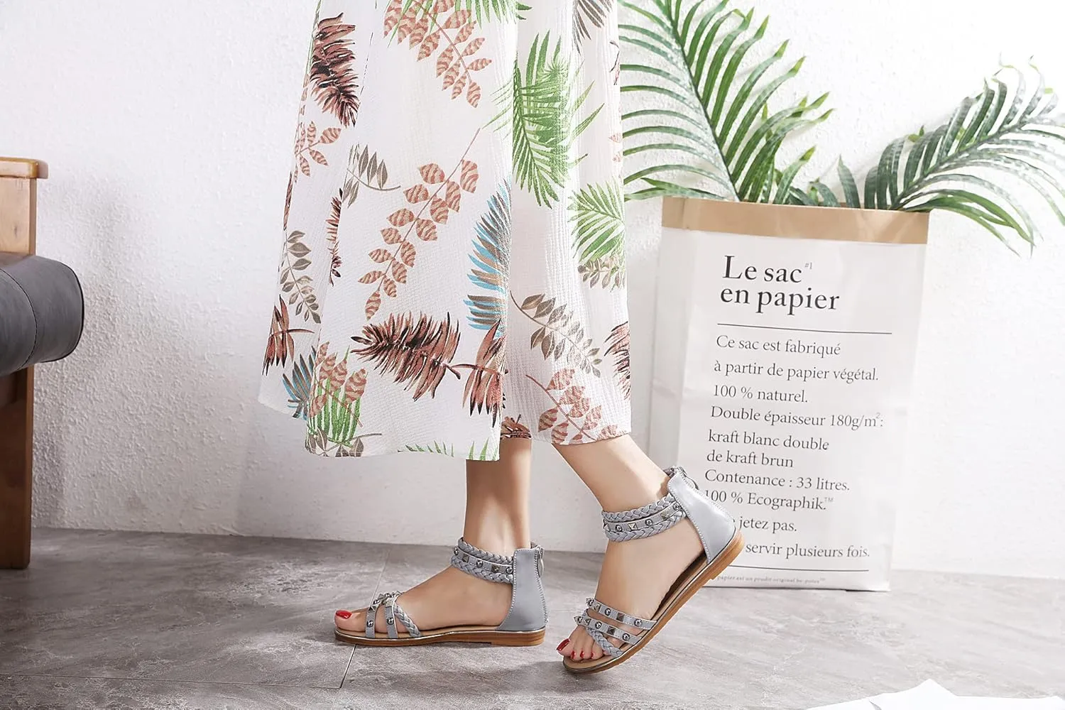 HNGHOU Women's Travel Flat Sandals Summer Casual Rhinestone Roman Flat Sandals Summer Shoes