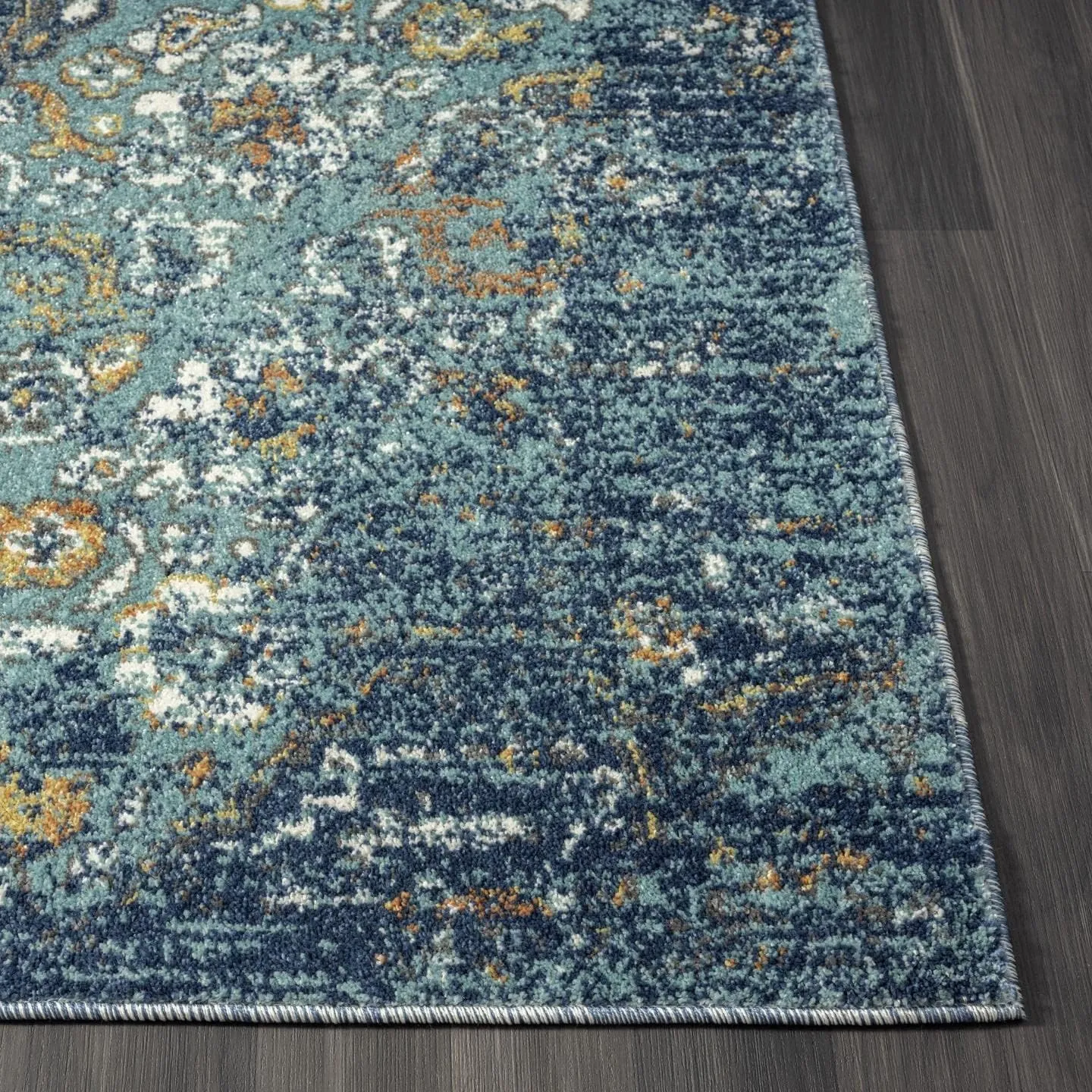 Luxe Weavers 4620 Marine 2x3 Distressed Floral Area Rug
