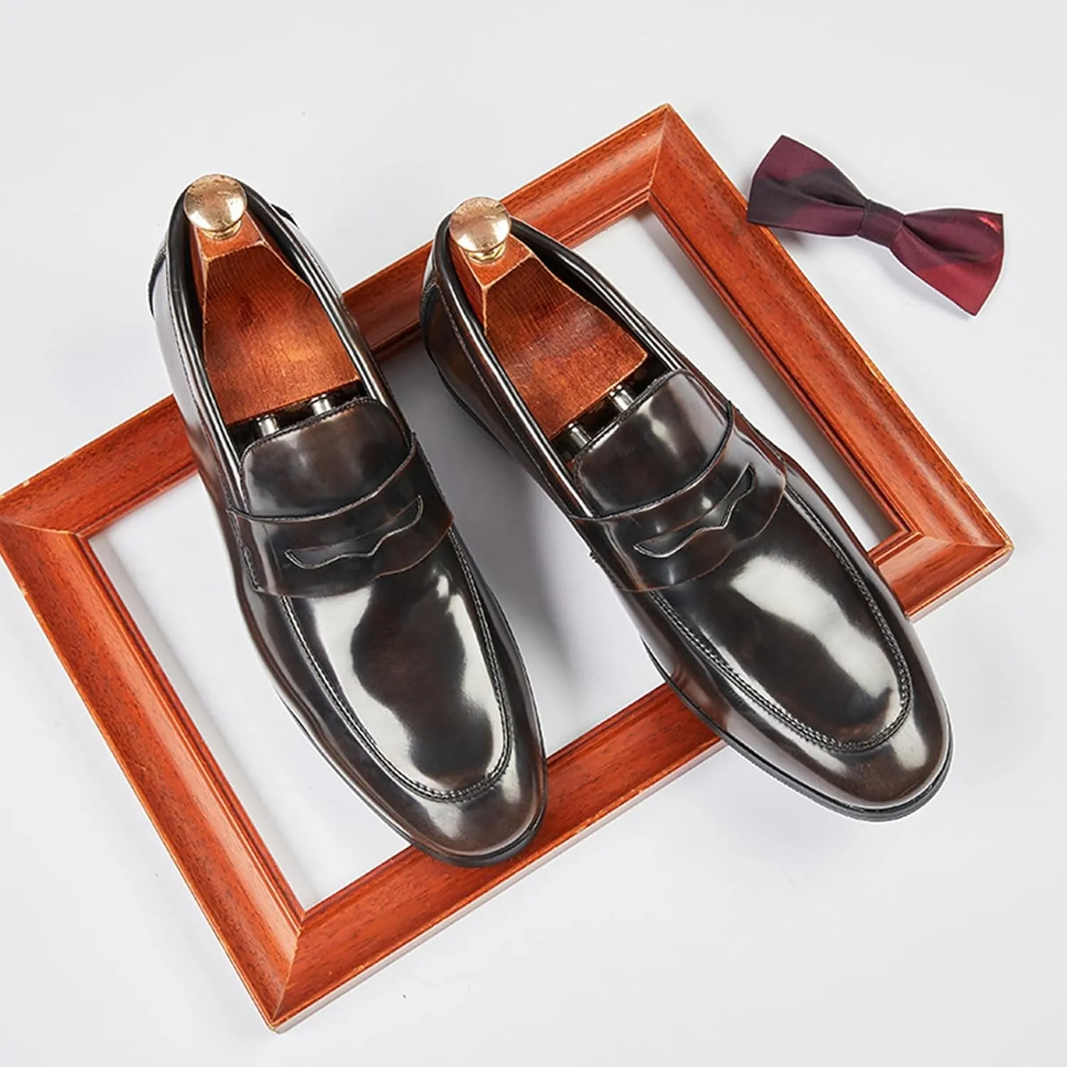 Men's Genuine Leather Slip-On Penny Loafer Fashion Classic Cap Toe Low Top Smoking Driving Moccasins Dress Shoes British Retro Tuxedo Formal Shoes for Prom Wedding Business Casual