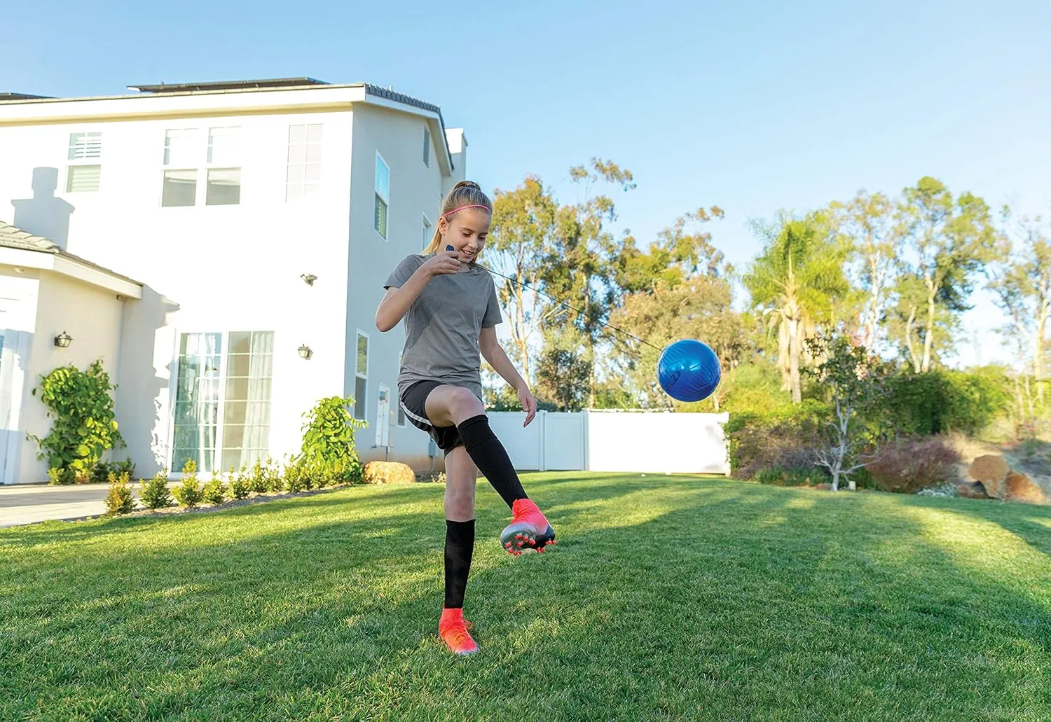 SKLZ Star-Kick Solo Soccer Trainer with Size 1 Soccer Ball