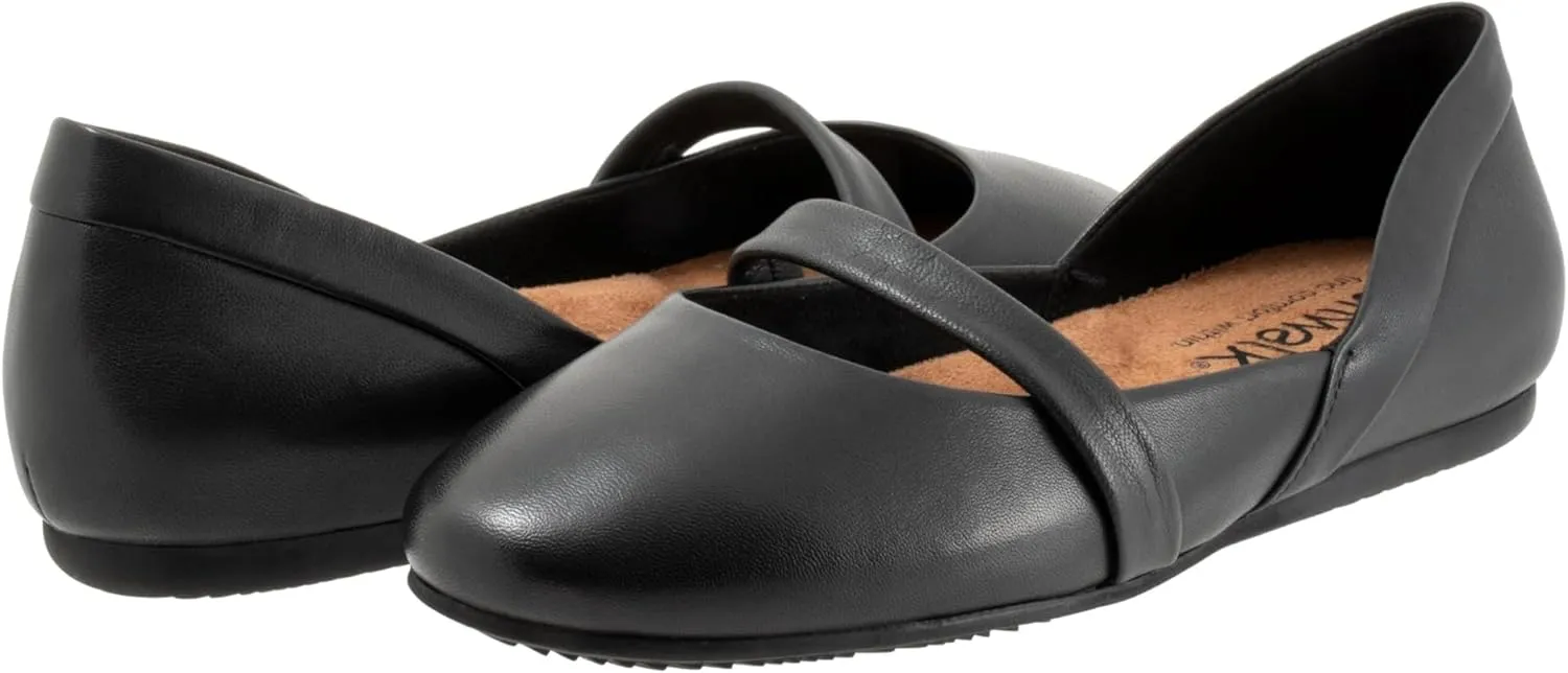 SoftWalk Women's Samara Mary Jane Flat
