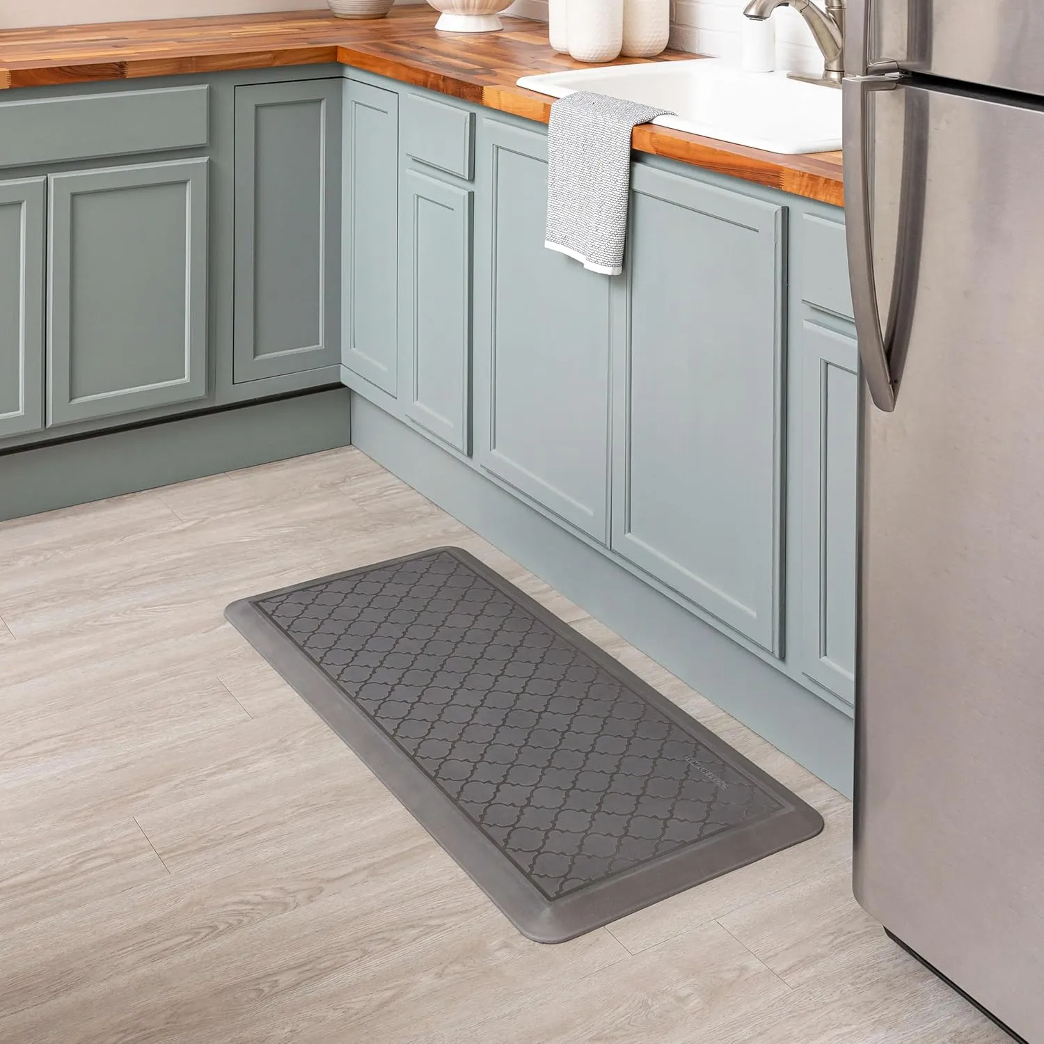 Tempur-Pedic Ultra Comfort Anti-Fatigue Lattice Pewter 1' 8" x 3' 6" Kitchen Floor Mat Cushioned Ergonomic Standing Desk Mat Waterproof Non-Skid Foam