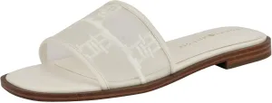 Tommy Hilfiger Women's Tesia Flat Sandal